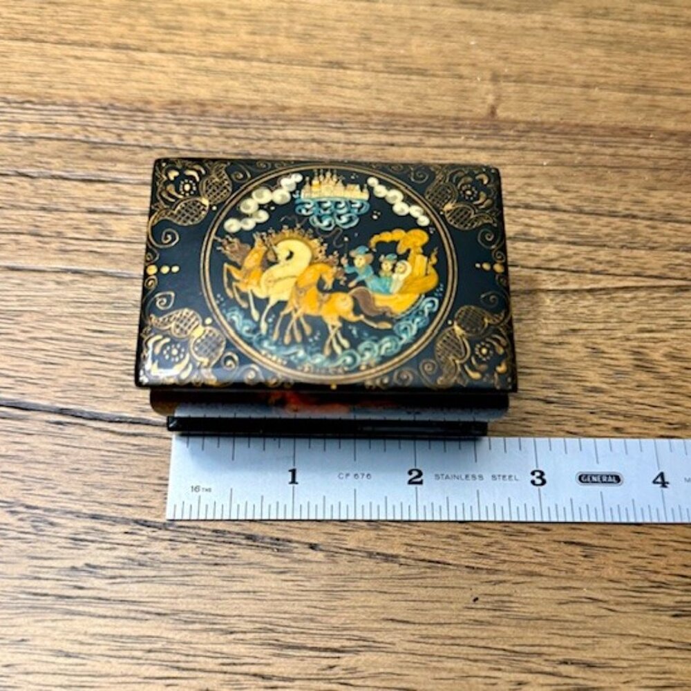 Russian Palekh Troika Horses Laquer Trinket Box - Picture 10 of 14